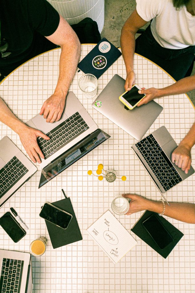 Visualisatie van E-procurement systeem voor geoptimaliseerde inkoopprocessen en leveranciersmanagement